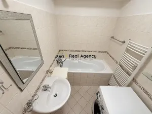 Pronájem bytu 2+kk, Praha - Záběhlice, Ginzova, 60 m2