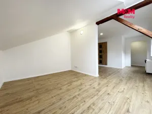 Pronájem bytu 1+kk, Kraslice, Čs. armády, 32 m2