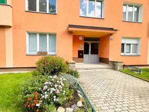 Prodej bytu 3+1, Karlovy Vary, Dvořákova, 83 m2