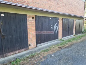 Prodej garáže, Zlín, Přílucká, 18 m2