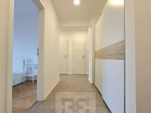 Pronájem bytu 2+1, Pardubice, Devotyho, 58 m2