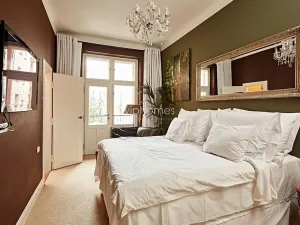 Pronájem bytu 3+1, Praha - Nové Město, Na hrobci, 105 m2