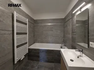 Pronájem bytu 1+kk, Praha - Vršovice, Na louži, 55 m2