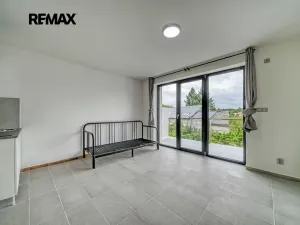 Pronájem bytu 1+kk, Velký Osek, Revoluční, 24 m2