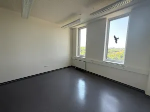Pronájem kanceláře, Brno - Štýřice, Pražákova, 18 m2