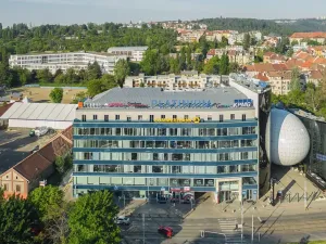Pronájem kanceláře, Brno, Veveří, 405 m2