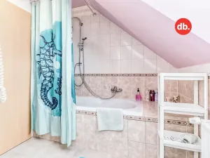 Prodej rodinného domu, Stružná, 240 m2