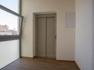 Pronájem kanceláře, Říčany, 17. listopadu, 12 m2