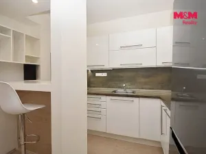 Prodej bytu 2+1, Kralupy nad Vltavou - Zeměchy, 9. května, 51 m2