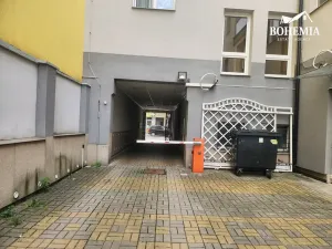 Pronájem obchodního prostoru, Teplice, 28. října, 80 m2
