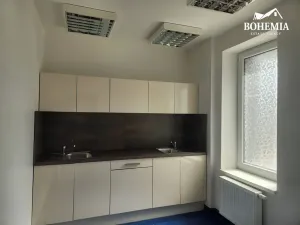 Pronájem obchodního prostoru, Teplice, 28. října, 80 m2