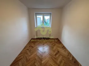 Pronájem bytu 3+kk, Plzeň, Zahradní, 56 m2