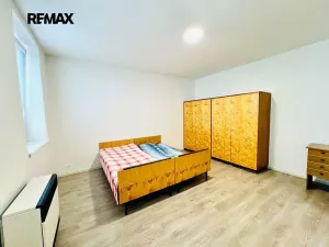 Prodej rodinného domu, Vacenovice, 215 m2