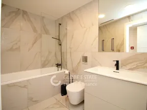 Prodej kanceláře, Praha - Karlín, 128 m2