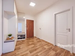 Prodej bytu 1+1, Ústí nad Labem - Severní Terasa, Zvonková, 42 m2