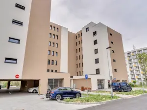 Prodej bytu 2+kk, Třebíč - Horka-Domky, Družstevní, 73 m2