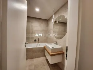 Pronájem bytu 2+kk, Praha - Libeň, Menclova, 69 m2