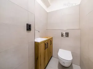 Pronájem kanceláře, Jindřichův Hradec, U Knihovny, 86 m2
