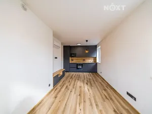 Pronájem kanceláře, Jindřichův Hradec, U Knihovny, 86 m2