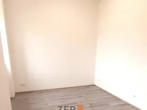 Pronájem kanceláře, Praha - Zbraslav, K Radotínu, 19 m2