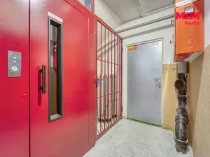 Prodej bytu 1+1, Plzeň - Skvrňany, Lábkova, 40 m2
