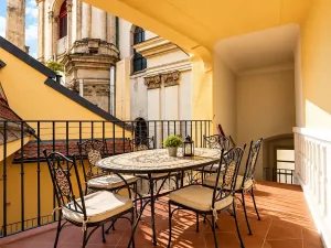 Prodej apartmánu, Praha - Malá Strana, Malostranské náměstí, 117 m2