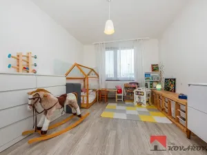 Prodej bytu 3+kk, Praha - Modřany, Provázkova, 95 m2