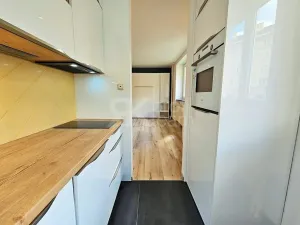 Pronájem bytu 1+1, Ostrava, Porubská, 40 m2