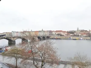 Pronájem bytu 3+kk, Praha - Smíchov, Hořejší nábřeží, 95 m2