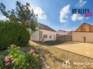 Prodej bytu 3+kk, Pohořelice, 83 m2