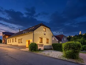 Prodej apartmánu, Hluboká nad Vltavou, 174 m2