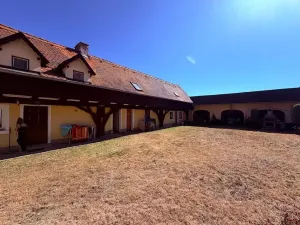 Prodej zemědělské usedlosti, Cheb, 960 m2