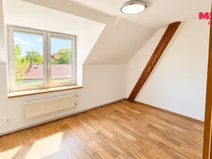 Pronájem bytu 3+kk, Jinočany, Náměstí 5. května, 99 m2
