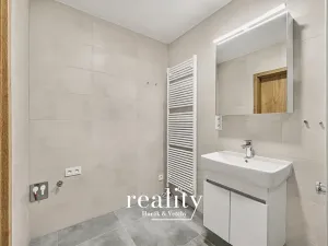 Pronájem bytu 2+kk, Jihlava, Na Nivách, 58 m2