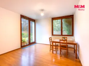 Prodej bytu 2+kk, Praha - Újezd, Na Formance, 50 m2