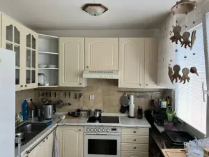 Prodej bytu 3+1, Praha - Kobylisy, Paláskova, 73 m2