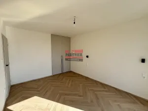 Pronájem bytu 2+kk, Tábor, Janáčkova, 54 m2