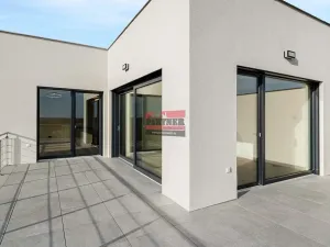 Pronájem bytu 2+kk, Tábor, Janáčkova, 70 m2