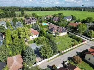 Prodej rodinného domu, Dolní Břežany, 270 m2