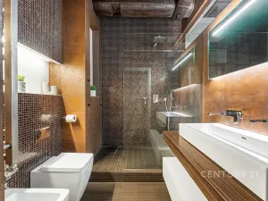 Prodej atypického bytu, Praha - Troja, Povltavská, 86 m2