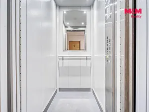 Pronájem bytu 1+kk, Plzeň - Bolevec, Krašovská, 30 m2