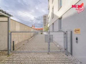 Prodej bytu 1+kk, Plzeň - Jižní Předměstí, Stehlíkova, 39 m2