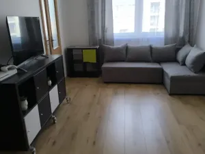 Prodej bytu 2+kk, Praha - Troja, Hnězdenská, 46 m2