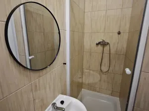 Pronájem bytu 1+kk, Praha - Hlubočepy, Na Zlíchově, 17 m2