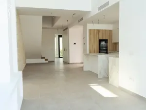 Prodej rodinného domu, Alfas del Pi, Alicante, Španělsko, 203 m2