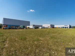 Prodej komerčního pozemku, Nivnice, 3525 m2