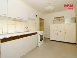 Prodej bytu 2+1, Hradec Králové, Ladova, 60 m2