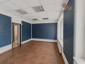 Prodej obchodního prostoru, Šumperk, Uničovská, 1694 m2
