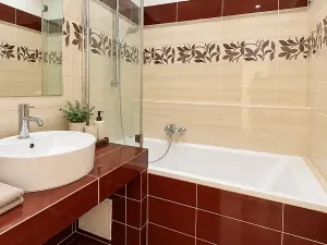 Prodej bytu 4+1, Plzeň, Skupova, 84 m2