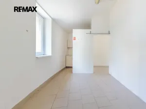 Pronájem obchodního prostoru, Praha - Stodůlky, Bronzová, 42 m2